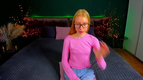 Alina online show from October 4, 5:38 am