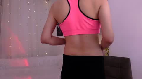 Snapshot of alina_cute_ chatting on January 7, 3:23 pm Alina online show from January 7, 3:23 pm