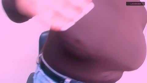 Snapshot of alinaasti_ chatting on November 26, 8:48 am Alina online show from November 26, 8:48 am