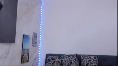 alinabozz1 online show from June 25, 7:51 pm