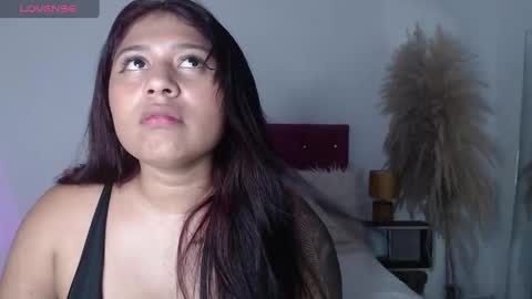 lili online show from January 12, 4:00 am