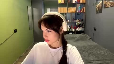 Alice online show from October 17, 10:07 am