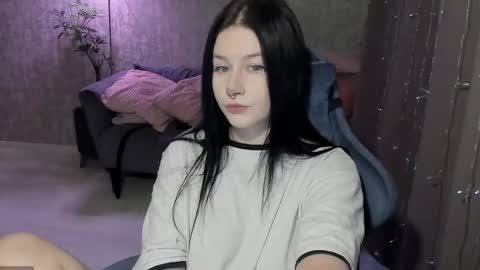 Snapshot of alinegreeeen chatting on October 24, 3:58 am Aline Greeeen online show from October 24, 3:58 am