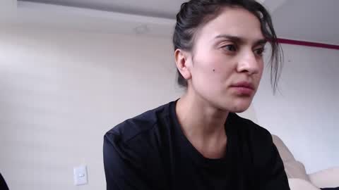 Snapshot of alipetite_ chatting on January 11, 10:15 pm alipetite online show from January 11, 10:15 pm