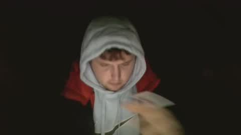 Chris online show from February 4, 11:42 pm