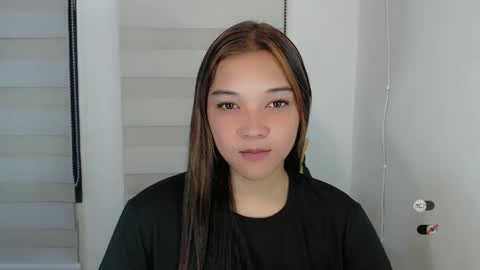 Shanti xhey online show from February 6, 6:29 am