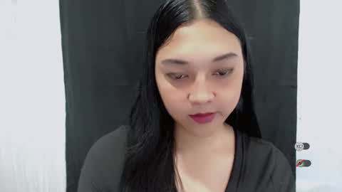 Shanti xhey online show from December 4, 10:35 am