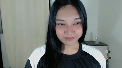 Shanti xhey online show from February 13, 2:35 pm