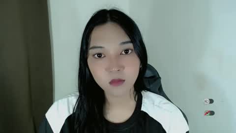 Shanti xhey online show from February 24, 2:15 pm