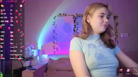 Snapshot of alisa_lesly chatting on July 23, 1:08 am Alisa GMT2 Wen - Sun 10 AM - 4 PM except Monday and Tuesday online show from July 23, 1:08 am