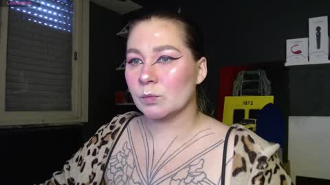 Snapshot of alisa_u chatting on September 21, 9:05 pm alisa_u online show from September 21, 9:05 pm