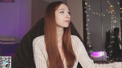 Snapshot of alisaa_01 chatting on January 10, 3:39 am Alice                                   Fansly Alisa01 online show from January 10, 3:39 am