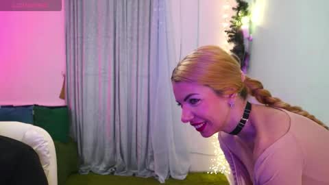 Alisa Aleks online show from February 7, 4:05 am