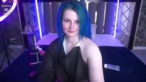 Snapshot of alisagrace chatting on June 8, 5:41 am alisagrace online show from June 8, 5:41 am