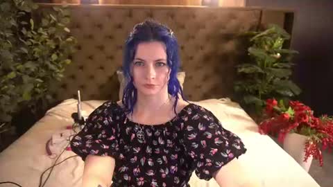 Snapshot of alisagrace chatting on July 22, 12:41 pm alisagrace online show from July 22, 12:41 pm
