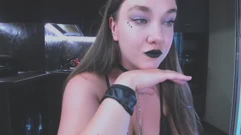 Snapshot of alisaxfox chatting on July 4, 9:37 am Alisa online show from July 4, 9:37 am