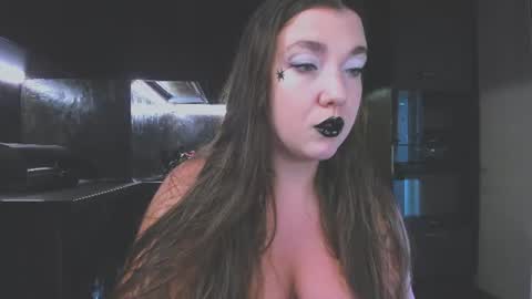 Snapshot of alisaxfox chatting on July 20, 8:17 am Alisa online show from July 20, 8:17 am
