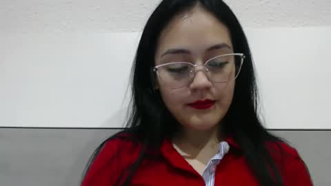 Snapshot of alisha_9997 chatting on November 14, 5:22 pm alisha_9997 online show from November 14, 5:22 pm