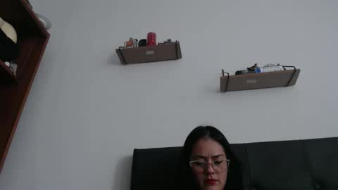 Snapshot of alisha_9997 chatting on March 22, 6:33 pm alisha_9997 online show from March 22, 6:33 pm