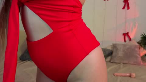 July online show from May 31, 9:05 pm