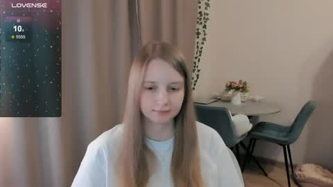 Alya online show from April 24, 8:11 pm