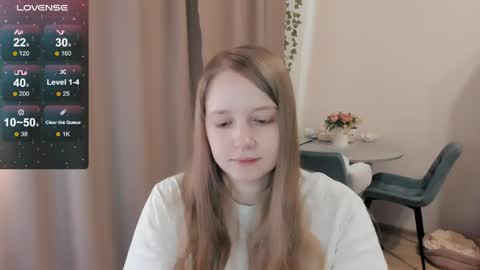 Snapshot of alisha_ley chatting on May 9, 1:49 pm Alya online show from May 9, 1:49 pm