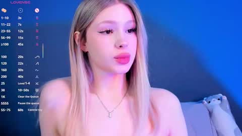 Alisha online show from February 19, 8:33 am