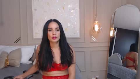 alishakarter online show from January 13, 10:48 pm