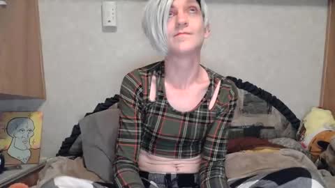 Alisha online show from November 22, 8:02 am