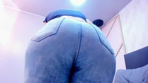           online show from June 20, 11:35 am