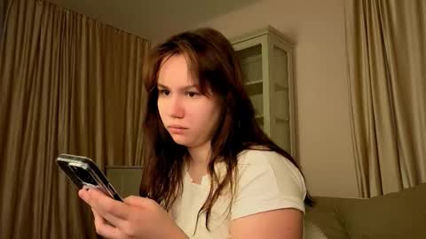 Alisia online show from November 13, 8:13 am