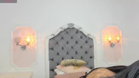 Alison online show from September 19, 7:58 pm