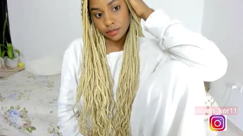 Snapshot of alison_ker chatting on January 14, 11:10 am Sofias house online show from January 14, 11:10 am