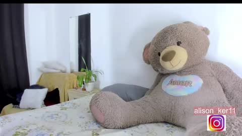 Snapshot of alison_ker chatting on February 7, 6:56 am Sofias house online show from February 7, 6:56 am