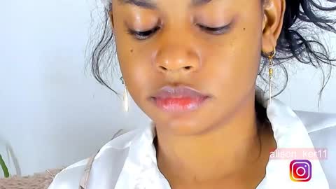 Snapshot of alison_ker chatting on February 9, 9:47 am Sofias house online show from February 9, 9:47 am