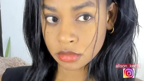 Snapshot of alison_ker chatting on February 20, 1:51 pm Sofias house online show from February 20, 1:51 pm