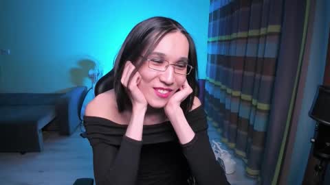 Alison online show from February 12, 8:59 pm