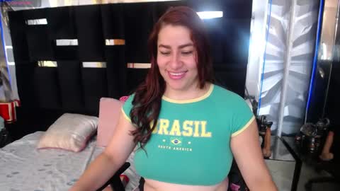 Snapshot of alison_marr chatting on May 21, 8:38 pm alison_marr online show from May 21, 8:38 pm