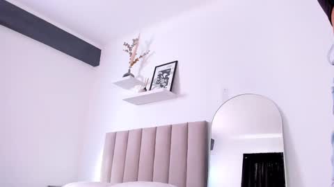 Alison  online show from February 27, 11:20 am