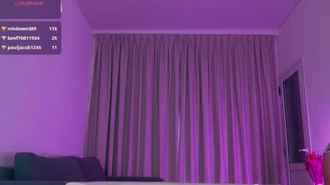 Alison  online show from November 10, 10:03 am