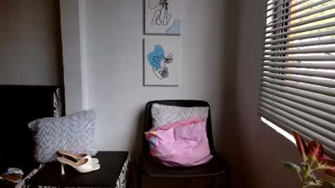Alisonturbay online show from June 10, 2:38 pm