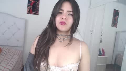 Snapshot of alissa_morrison chatting on October 29, 1:57 pm alissa_morrison online show from October 29, 1:57 pm