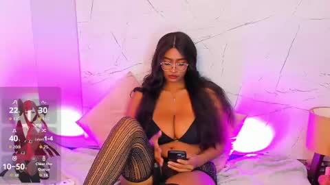 alissa_smith_ online show from June 12, 12:31 am