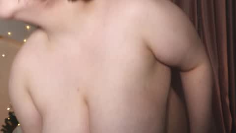 Snapshot of alissa_styles chatting on December 22, 7:21 pm Alissa online show from December 22, 7:21 pm