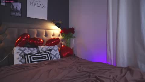 Snapshot of alissa_styles chatting on February 12, 1:06 pm Alissa online show from February 12, 1:06 pm