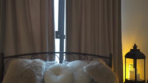 Snapshot of alissa_wxw chatting on January 27, 12:37 pm Alissa online show from January 27, 12:37 pm