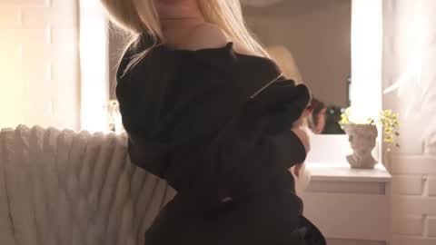 Snapshot of alissa_wxw chatting on March 1, 10:31 pm Alissa online show from March 1, 10:31 pm