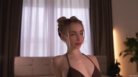 Snapshot of alissa_wxw chatting on November 5, 7:52 am Alissa online show from November 5, 7:52 am