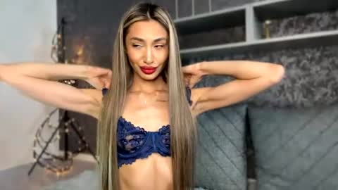 Alissa online show from June 18, 12:09 pm