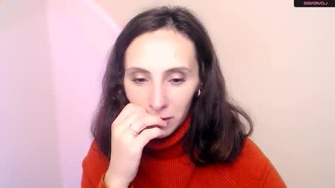 Snapshot of alissajersy_ chatting on October 10, 7:51 am Alissa online show from October 10, 7:51 am